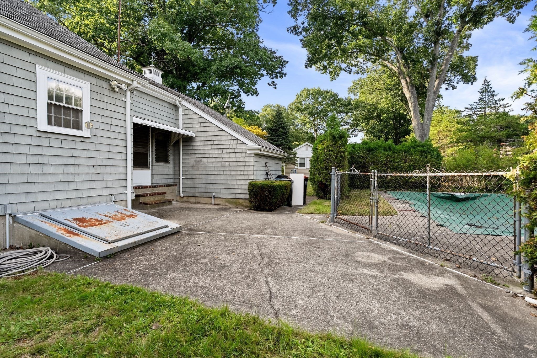 140 Wilson St Property Photo 38