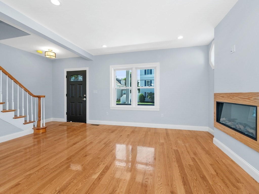 28 Ash Street # 1 Property Photo 9