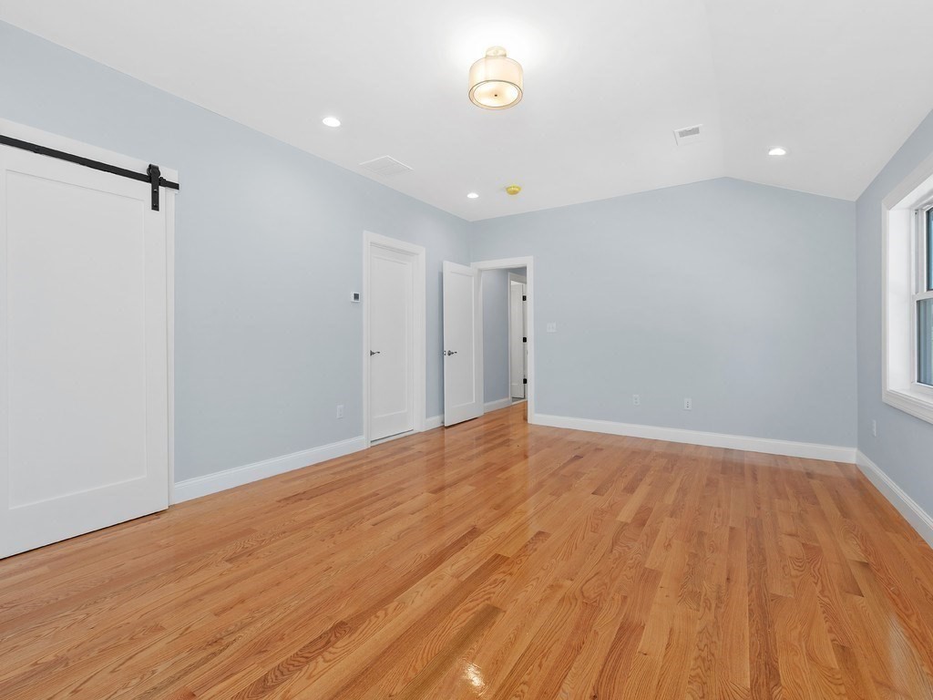 28 Ash Street # 1 Property Photo 17