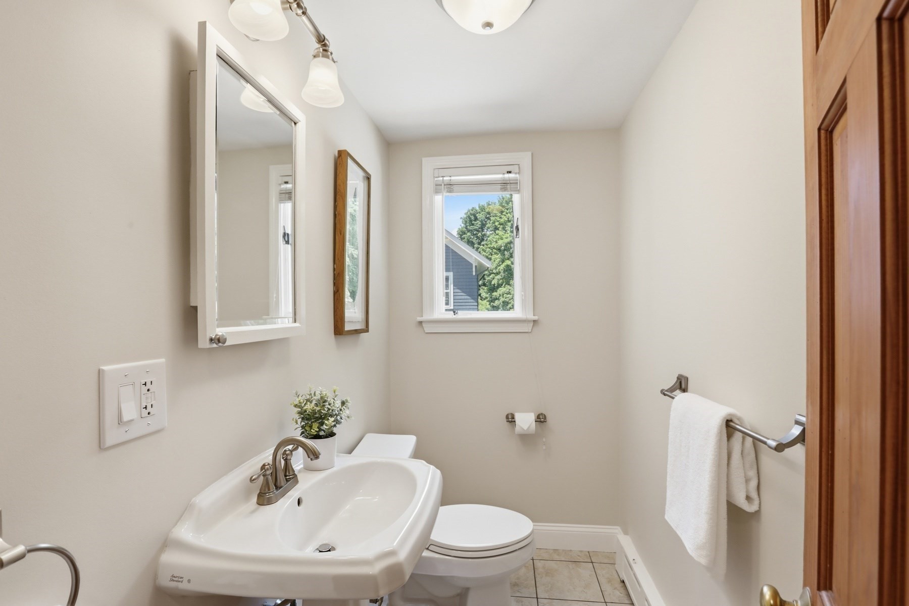 117 Highland Property Photo 11