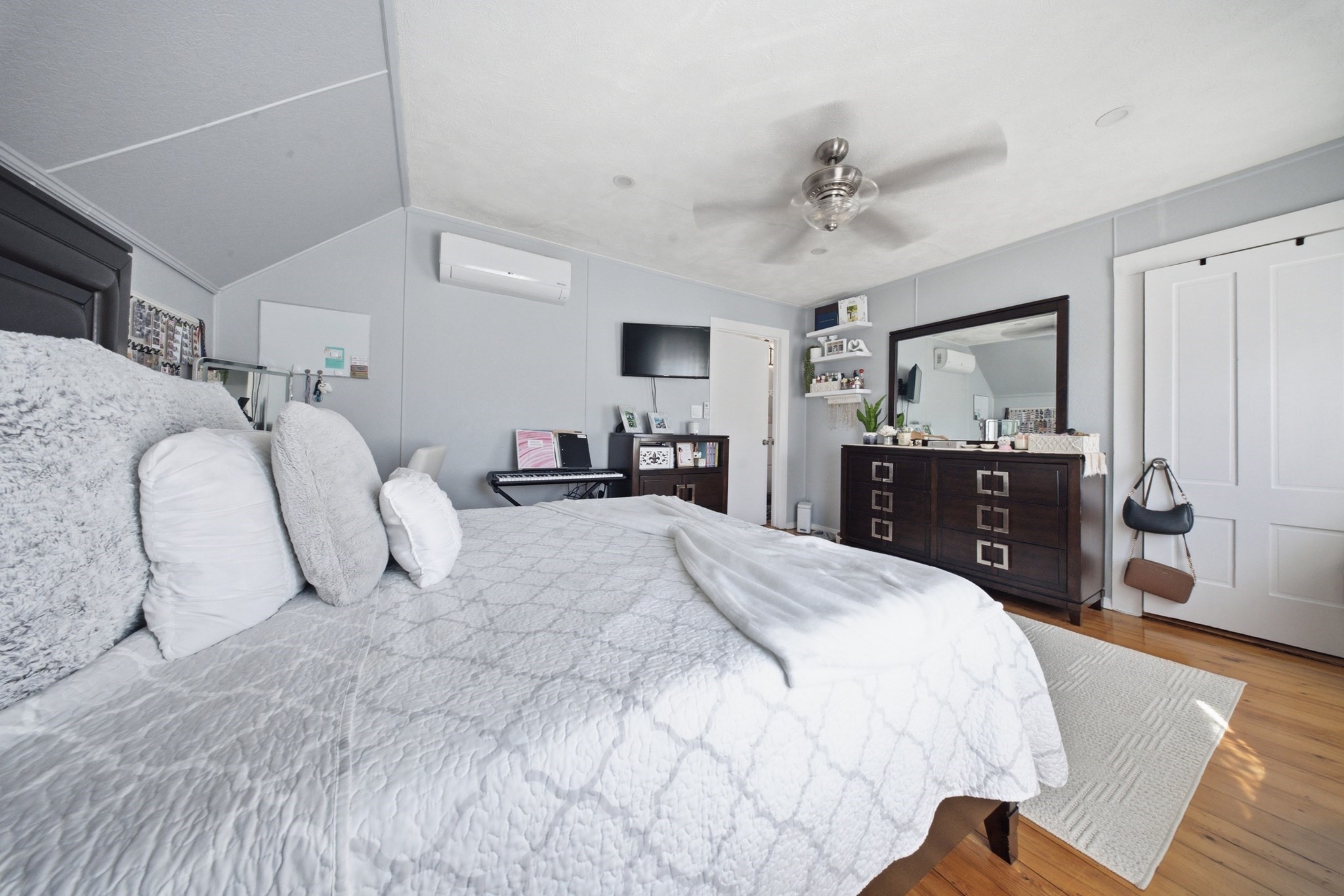 26 Acacia St Property Photo 23