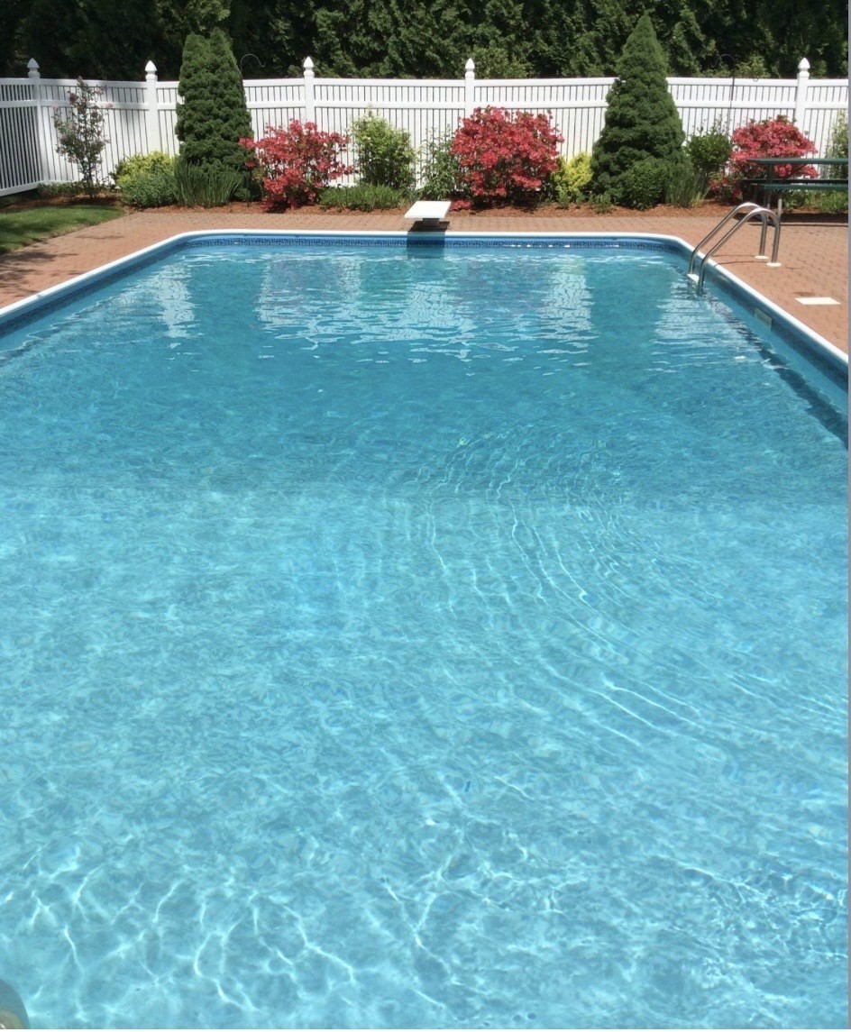 400 Boston Road Property Photo 6