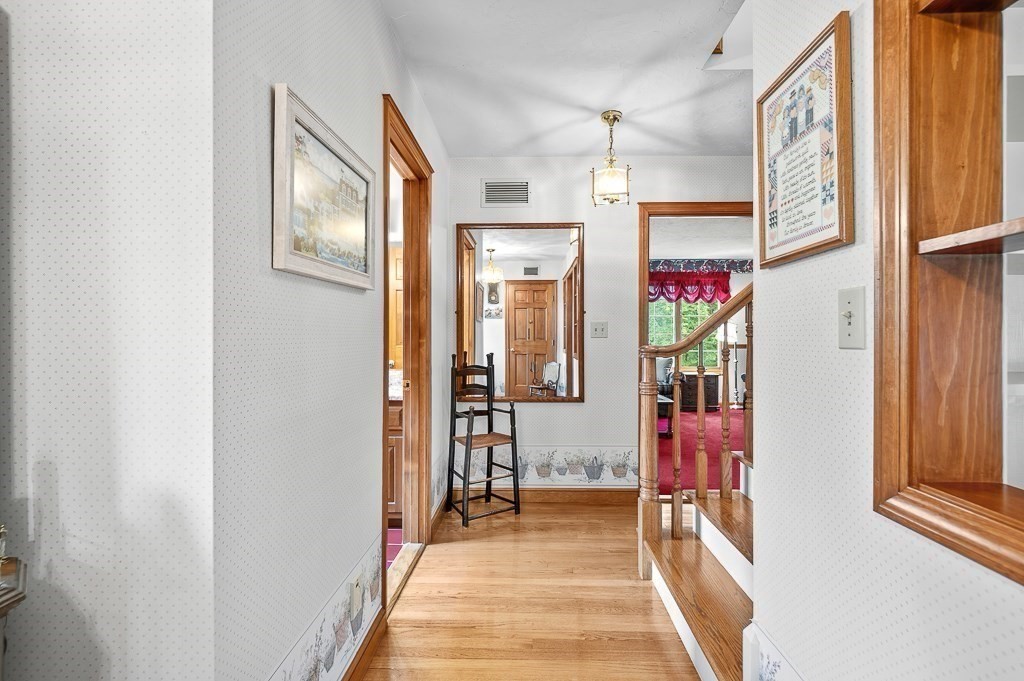 400 Boston Road Property Photo 21