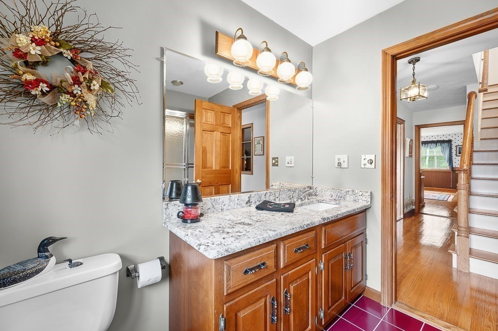 400 Boston Road Property Photo 23