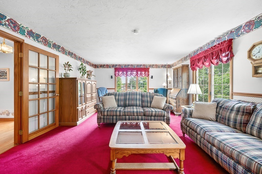 400 Boston Road Property Photo 25