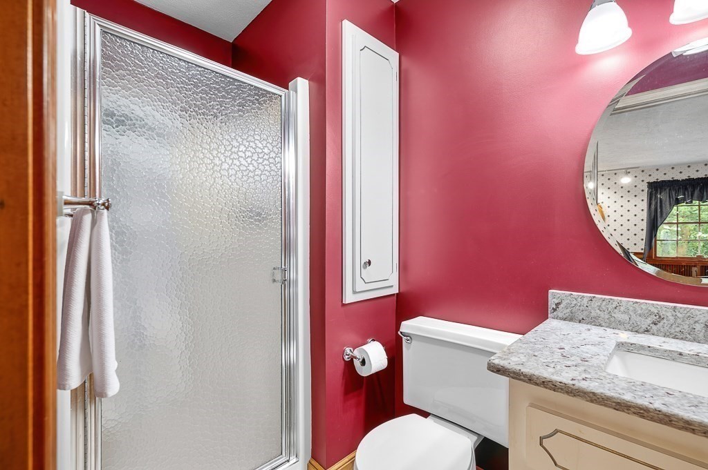 400 Boston Road Property Photo 30
