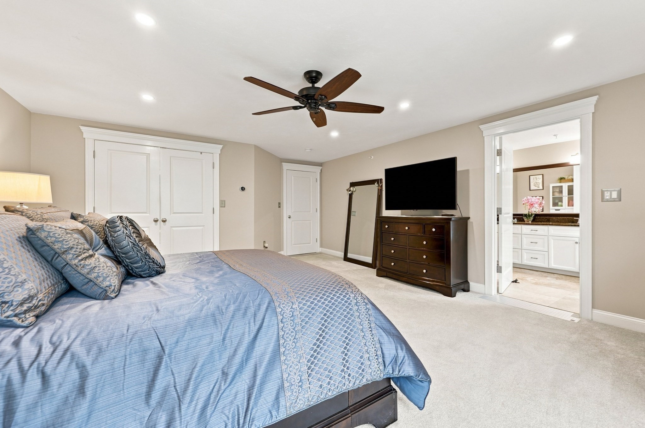 7 Stephen Lane Drive # 7 Property Photo 24