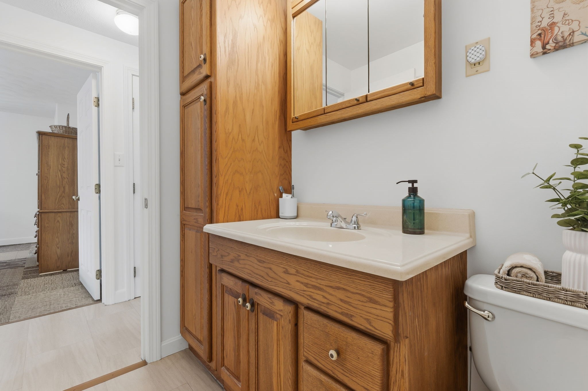 11 Grover St Property Photo 14