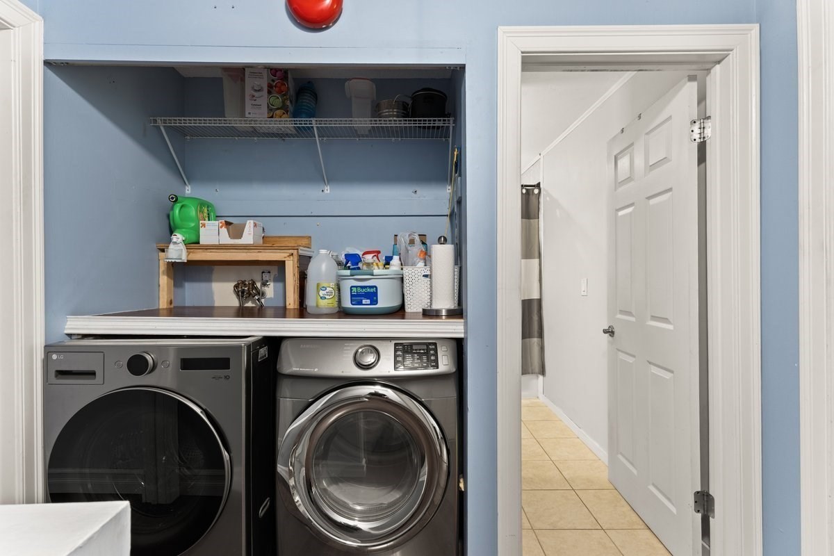 20 Highwood Dr # 20 Property Photo 19