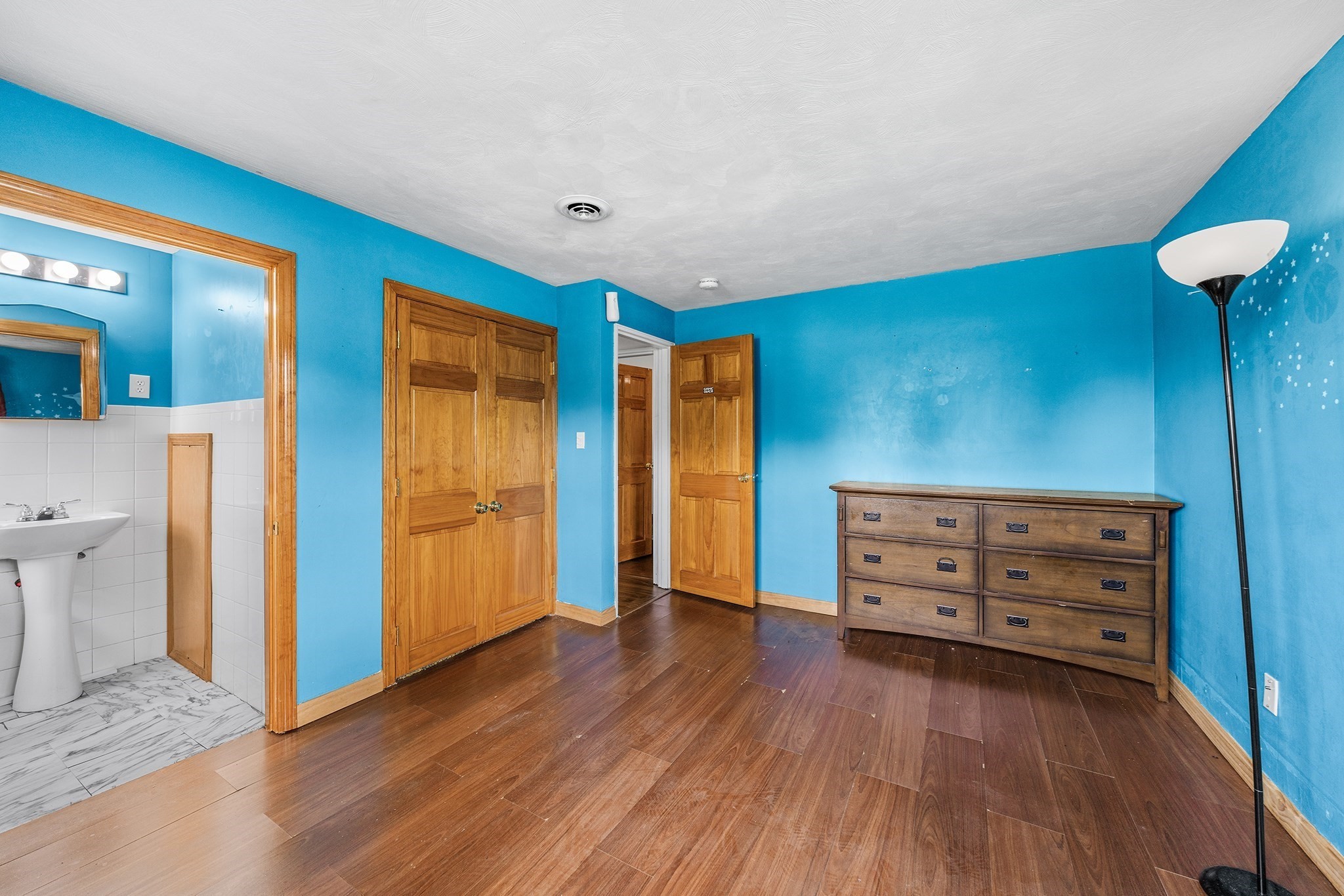 91 Gerald Ave Property Photo 19