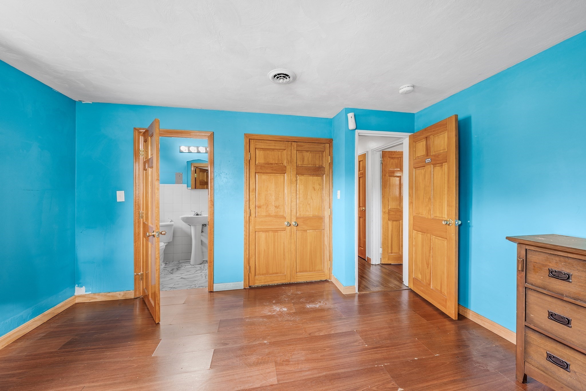 91 Gerald Ave Property Photo 20