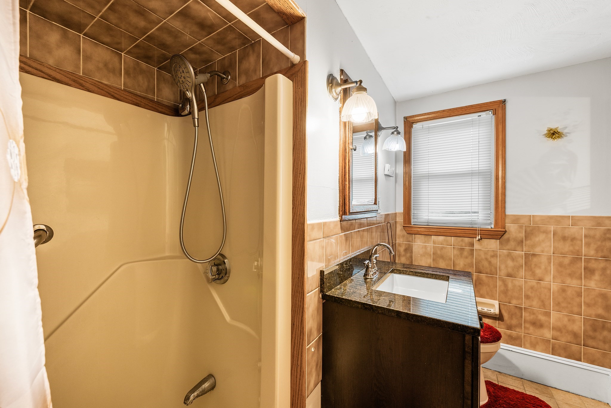 91 Gerald Ave Property Photo 25