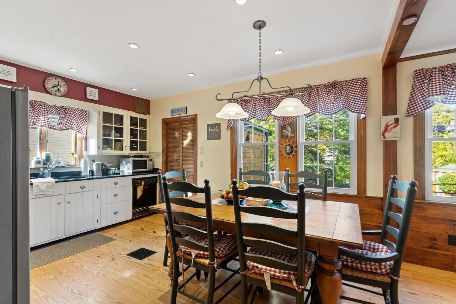3 Spring Lane Property Photo 4