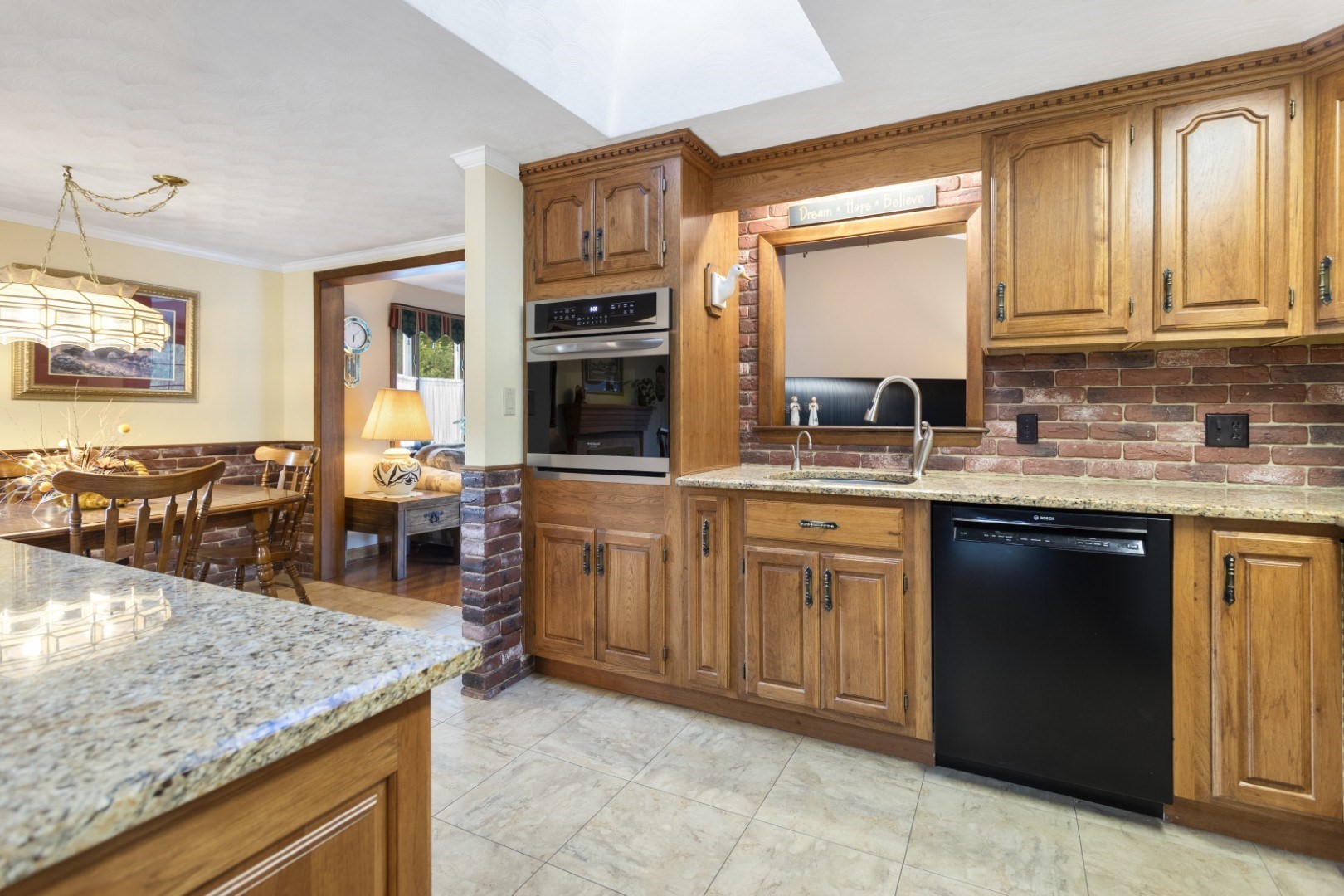 12 Carpenter Road Property Photo 16