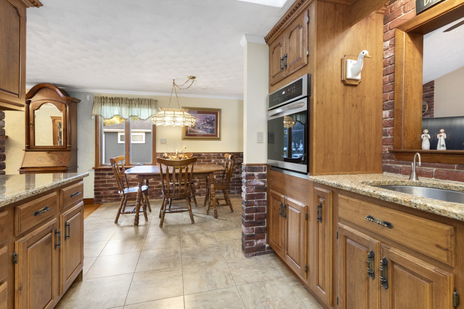 12 Carpenter Road Property Photo 17