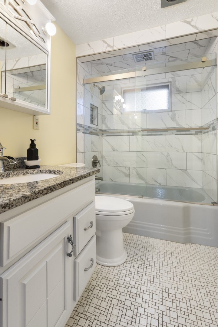 12 Carpenter Road Property Photo 34