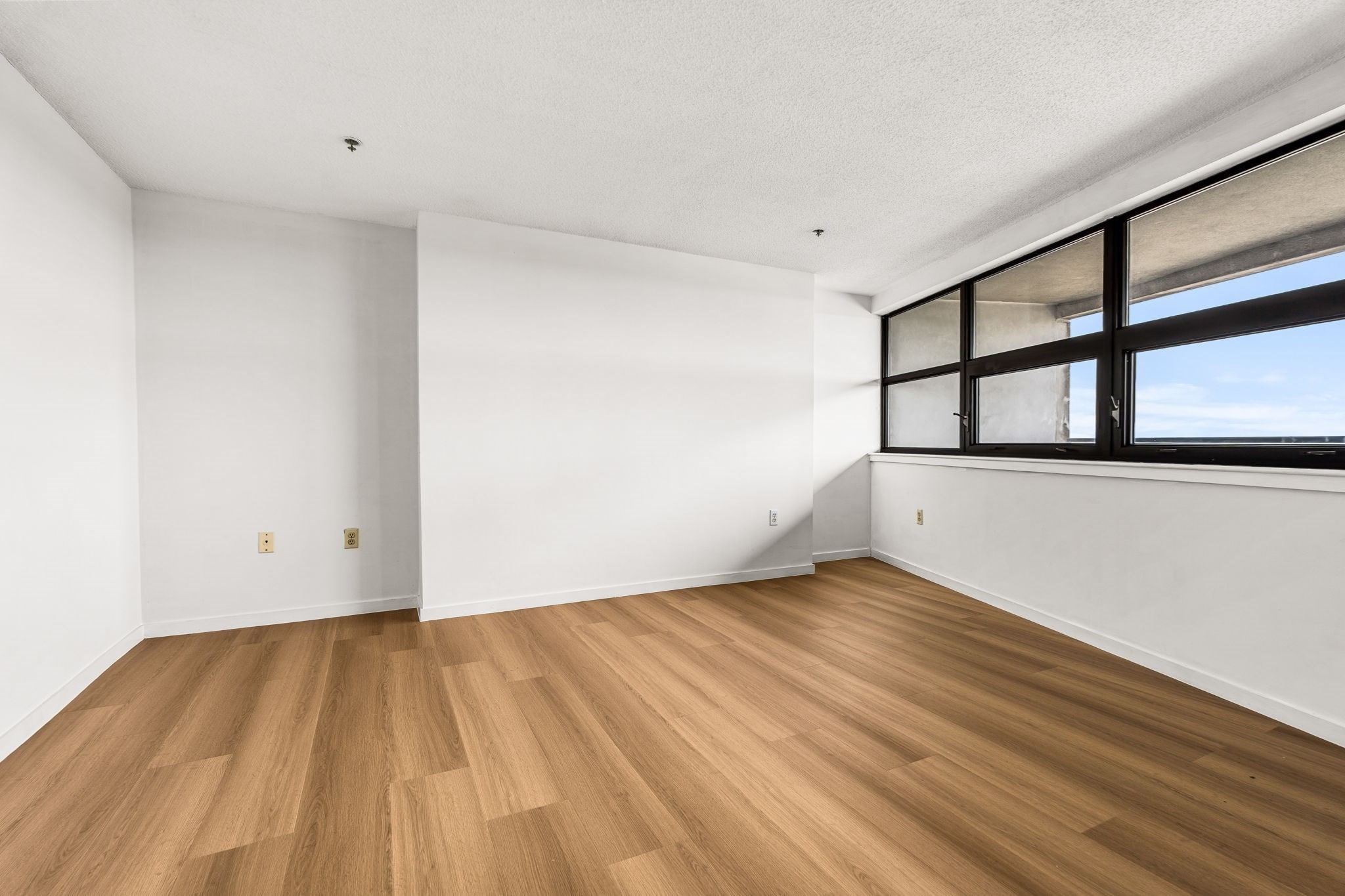 1 Adams St # 706 Property Photo 11
