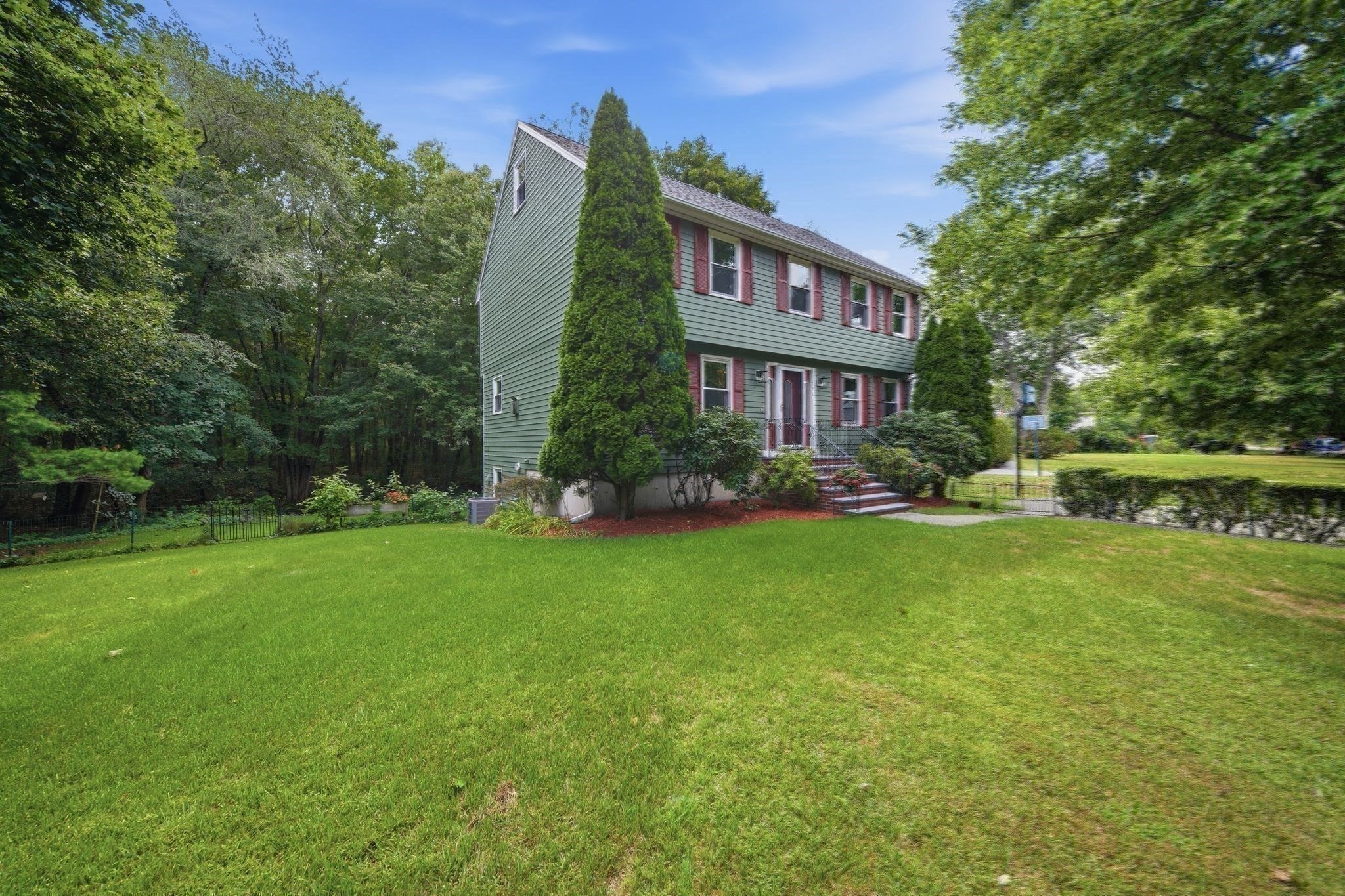 131 Federal St Property Photo 35