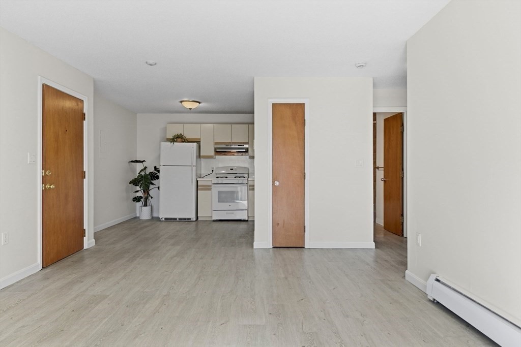 24 Kenmar Dr # 239 Property Photo 6