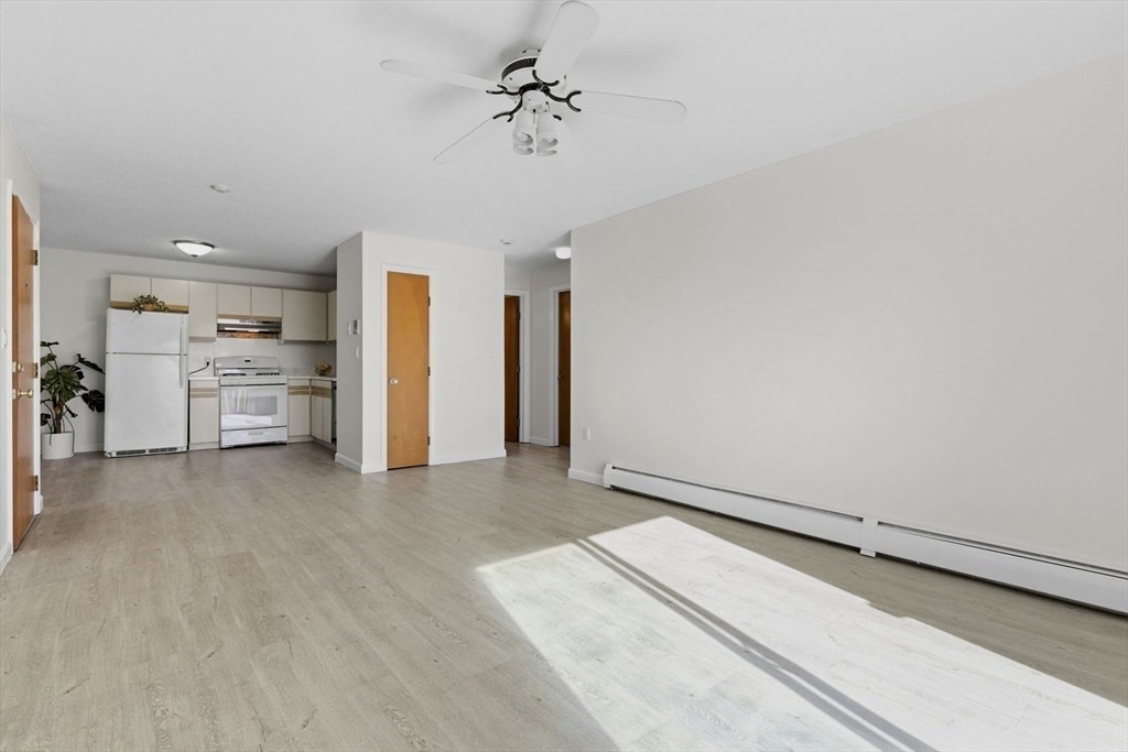 24 Kenmar Dr # 239 Property Photo 7