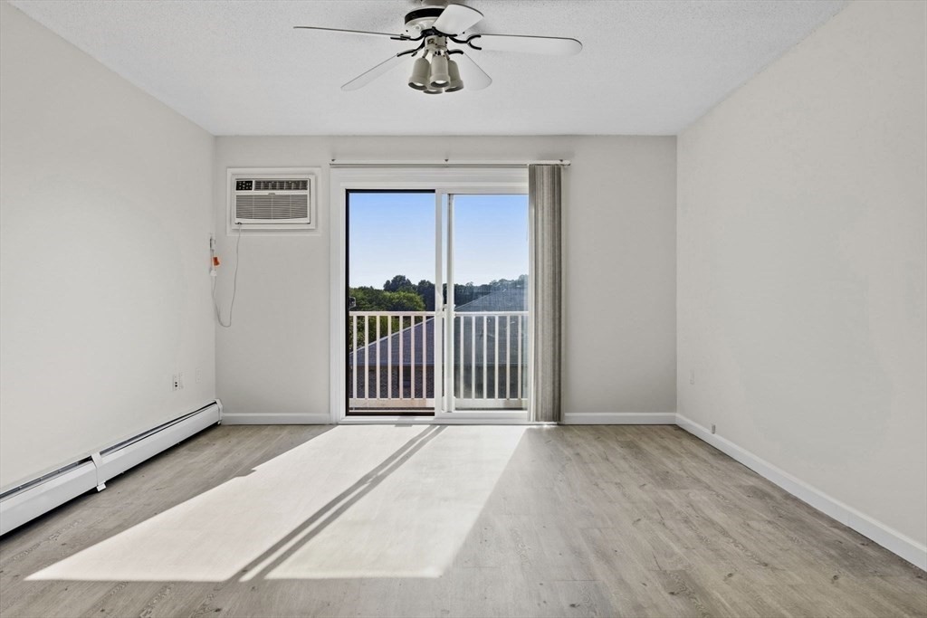 24 Kenmar Dr # 239 Property Photo 9
