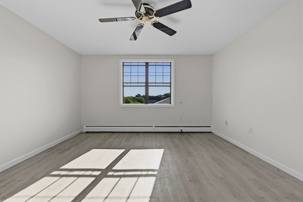 24 Kenmar Dr # 239 Property Photo 14