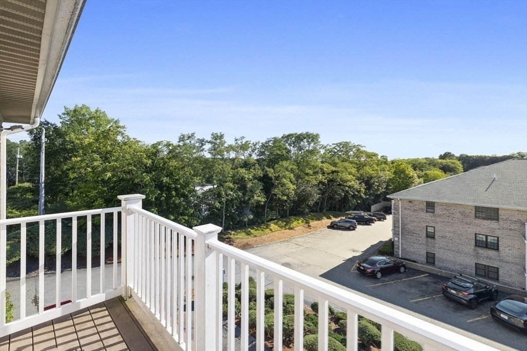 24 Kenmar Dr # 239 Property Photo 21