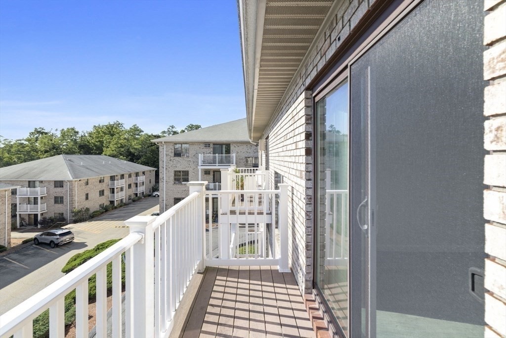 24 Kenmar Dr # 239 Property Photo 22