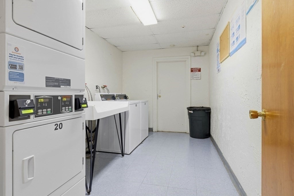 24 Kenmar Dr # 239 Property Photo 23