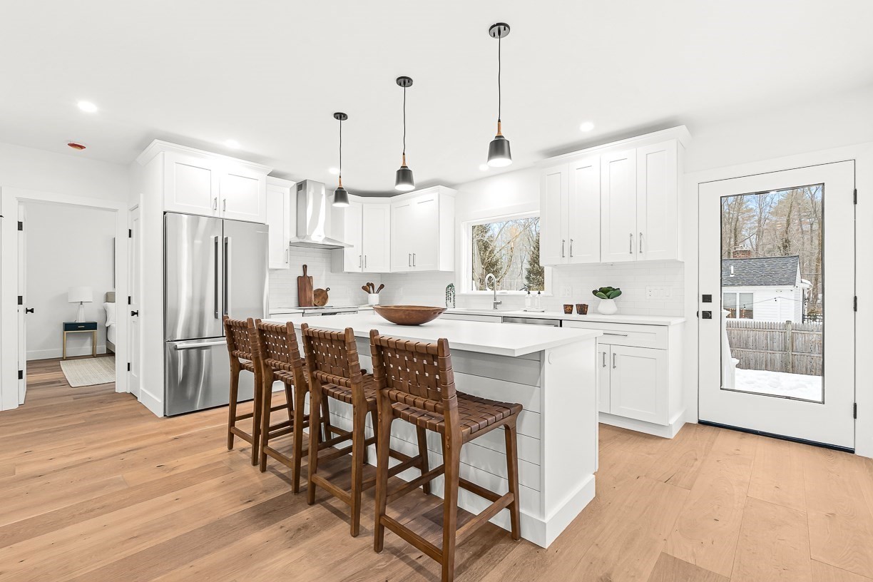 6 Intervale Rd Property Photo 3