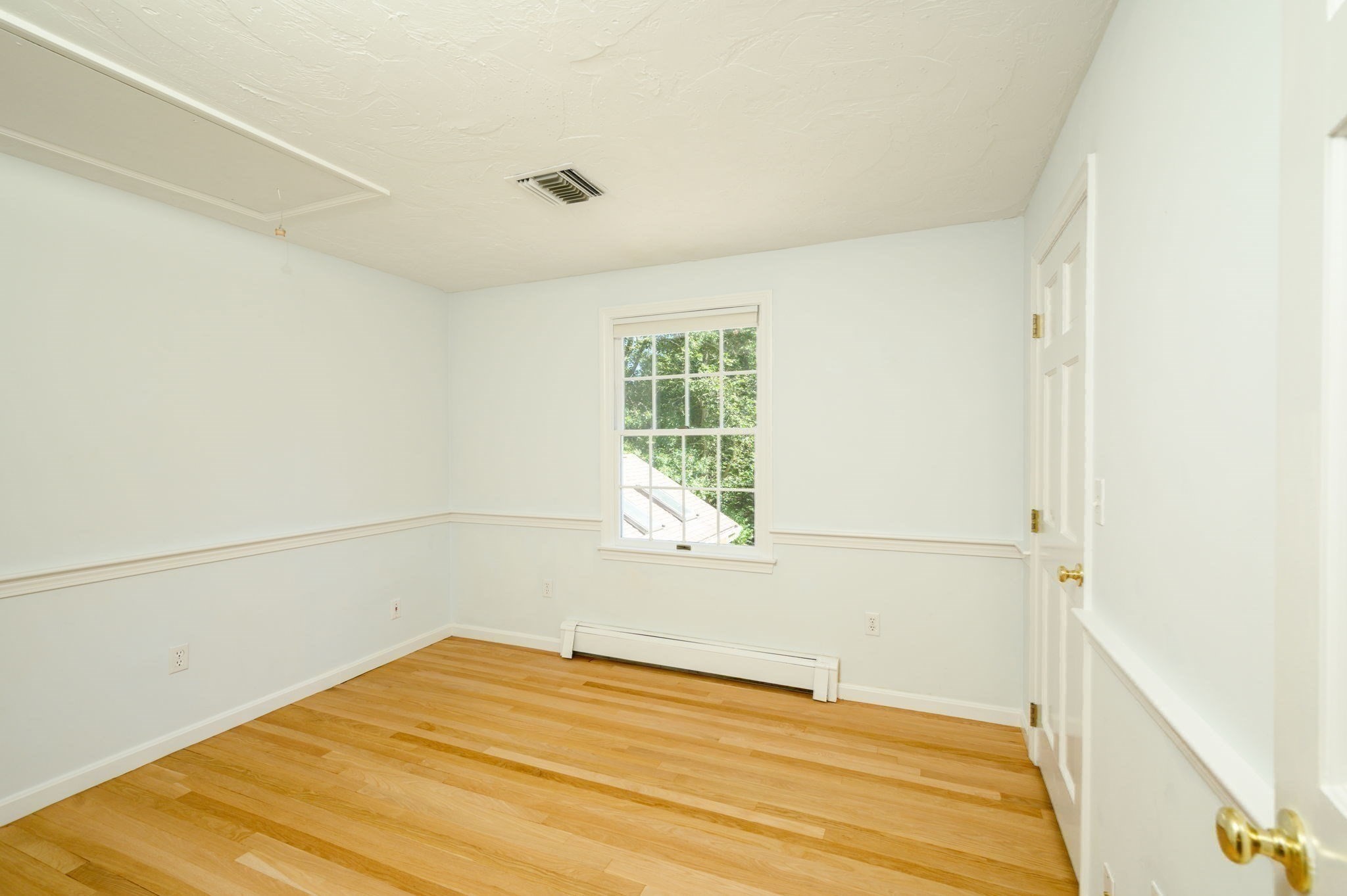 180 Gardner Property Photo 25