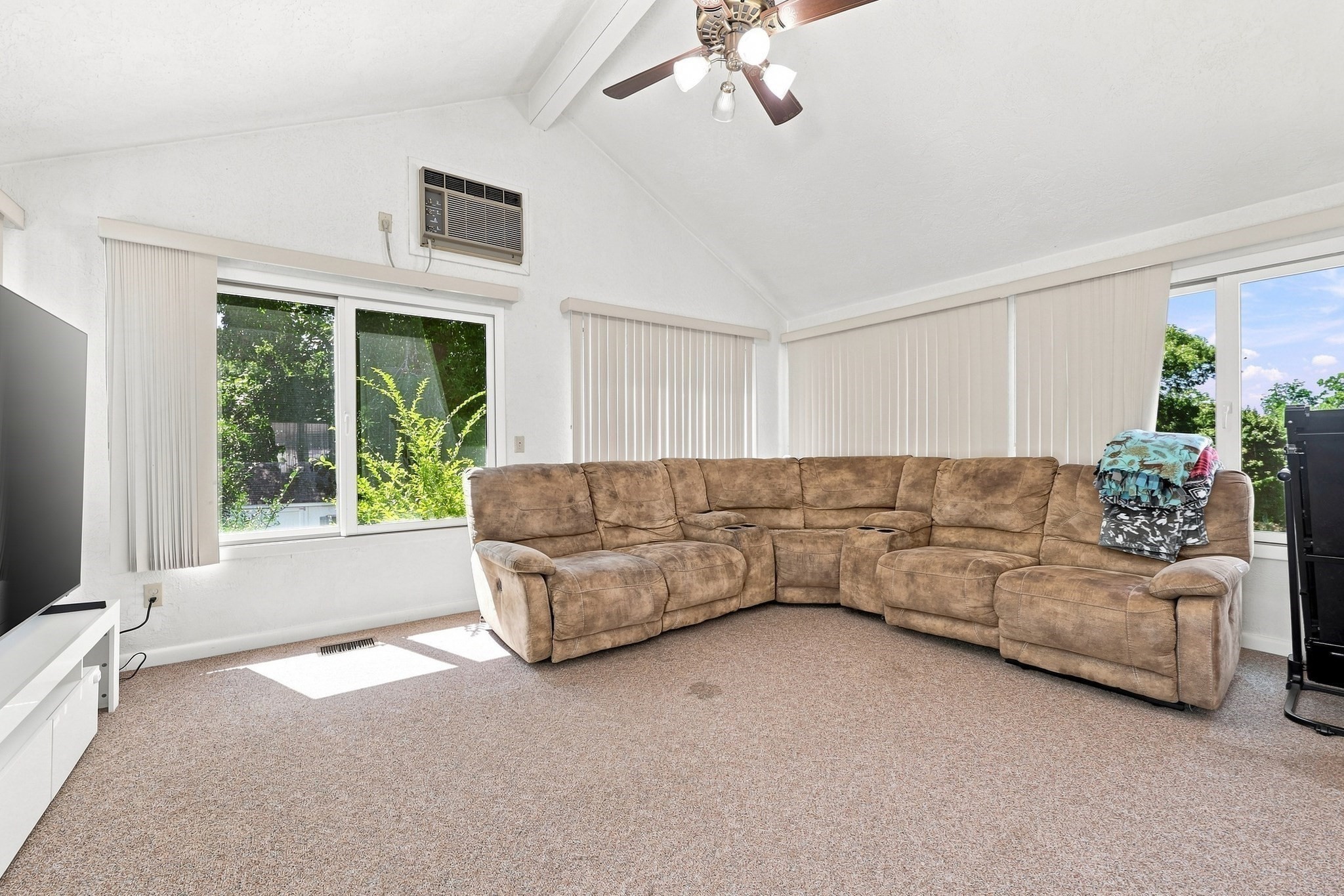 92 Applewood Drive Property Photo 13
