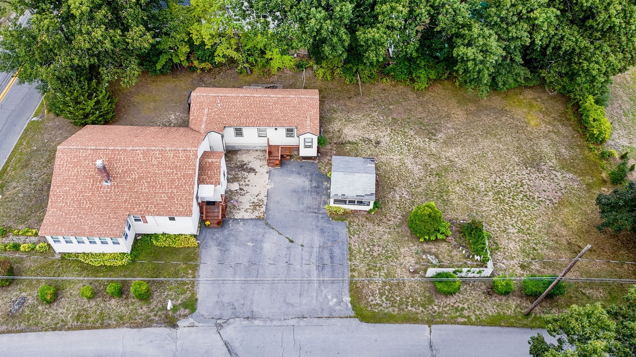114 Old Meadow Rd Property Photo 2