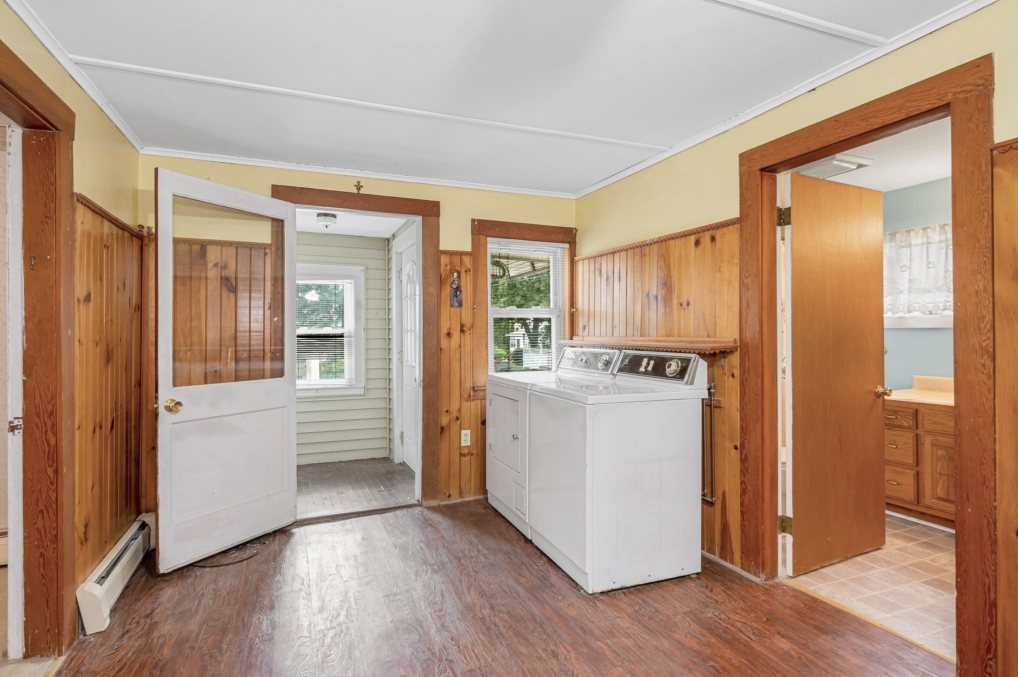 114 Old Meadow Rd Property Photo 6