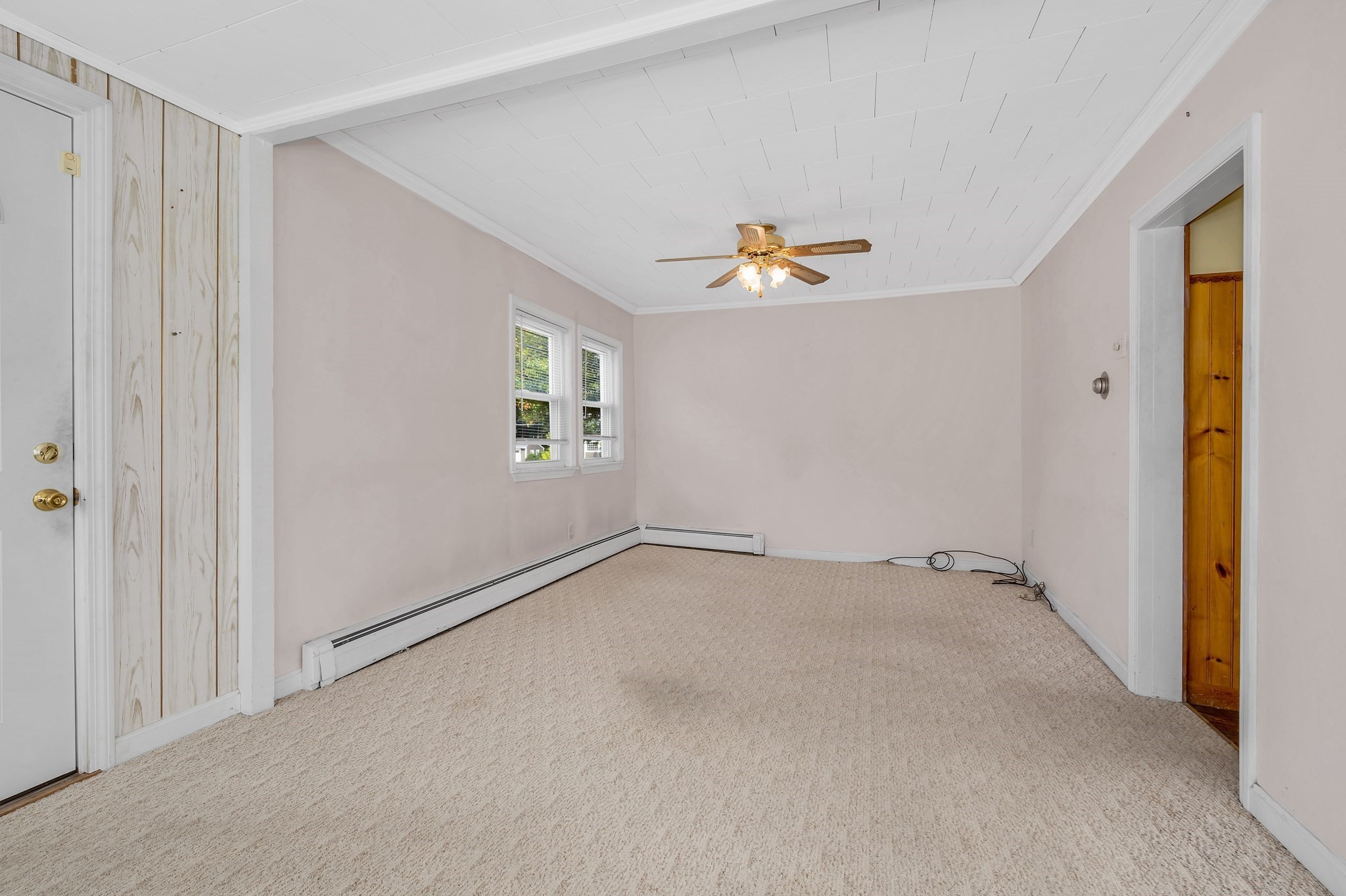 114 Old Meadow Rd Property Photo 9