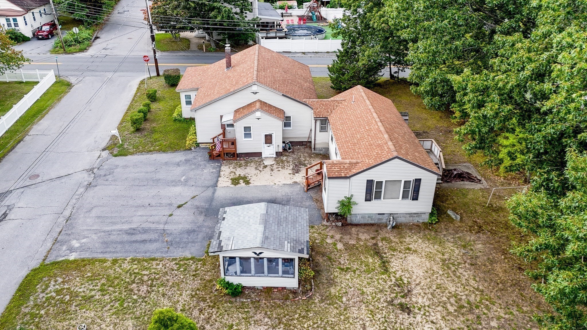 114 Old Meadow Rd Property Photo 33