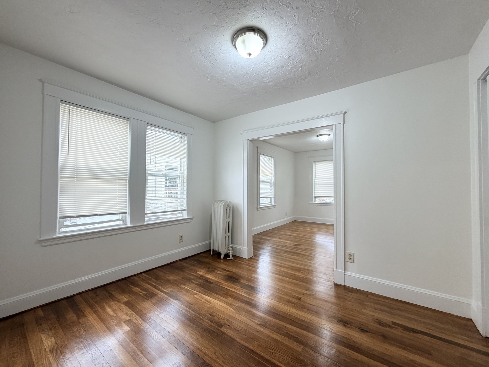 8 Kent St # 1r Property Photo 2