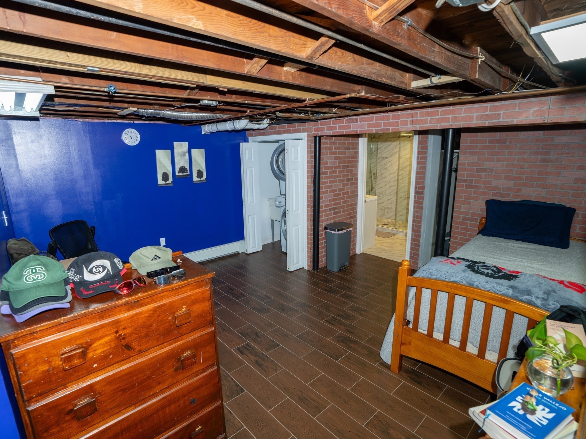 346 Christian St Property Photo 23