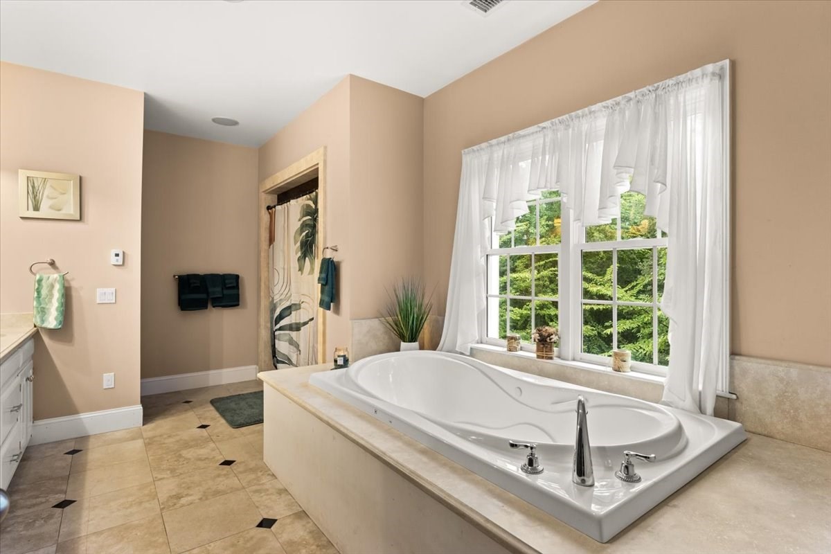 8 Rockmeadow Drive Property Photo 21