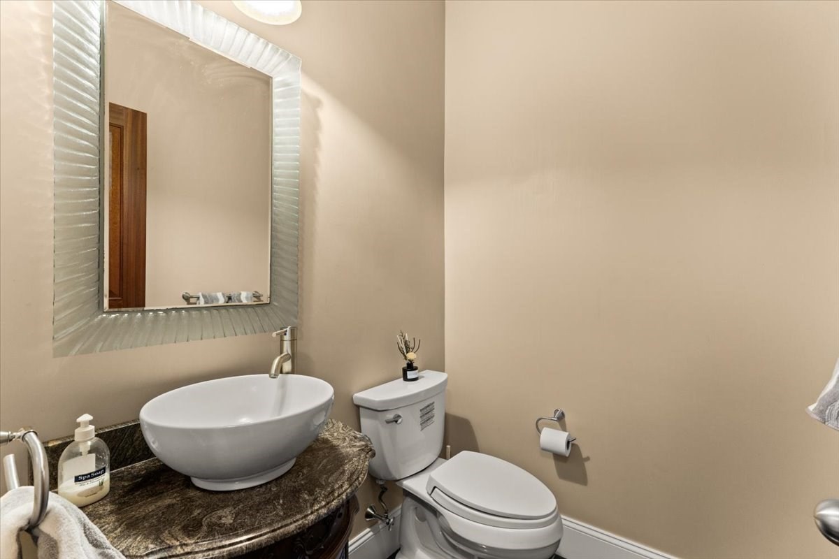 8 Rockmeadow Drive Property Photo 23