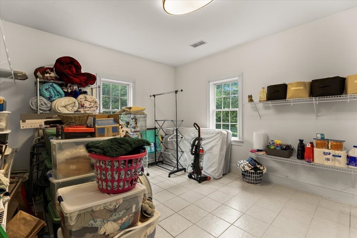 8 Rockmeadow Drive Property Photo 24