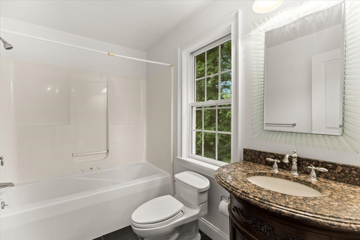 8 Rockmeadow Drive Property Photo 30