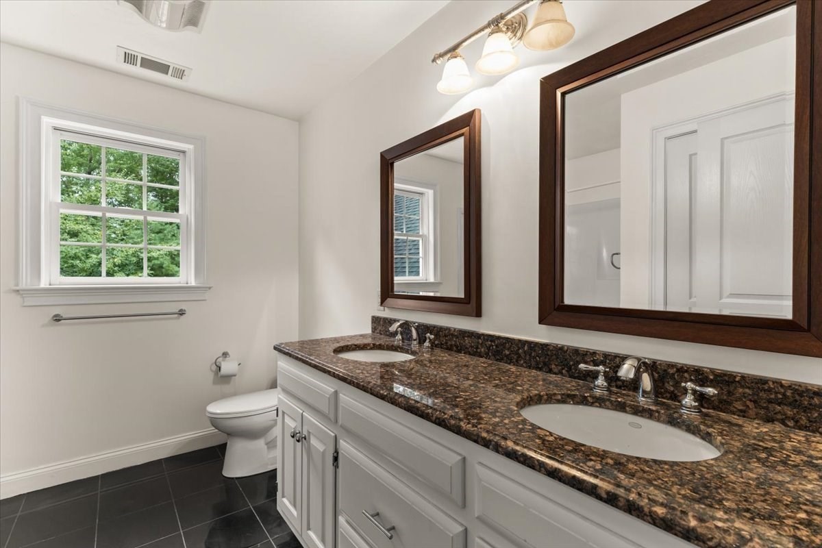 8 Rockmeadow Drive Property Photo 31