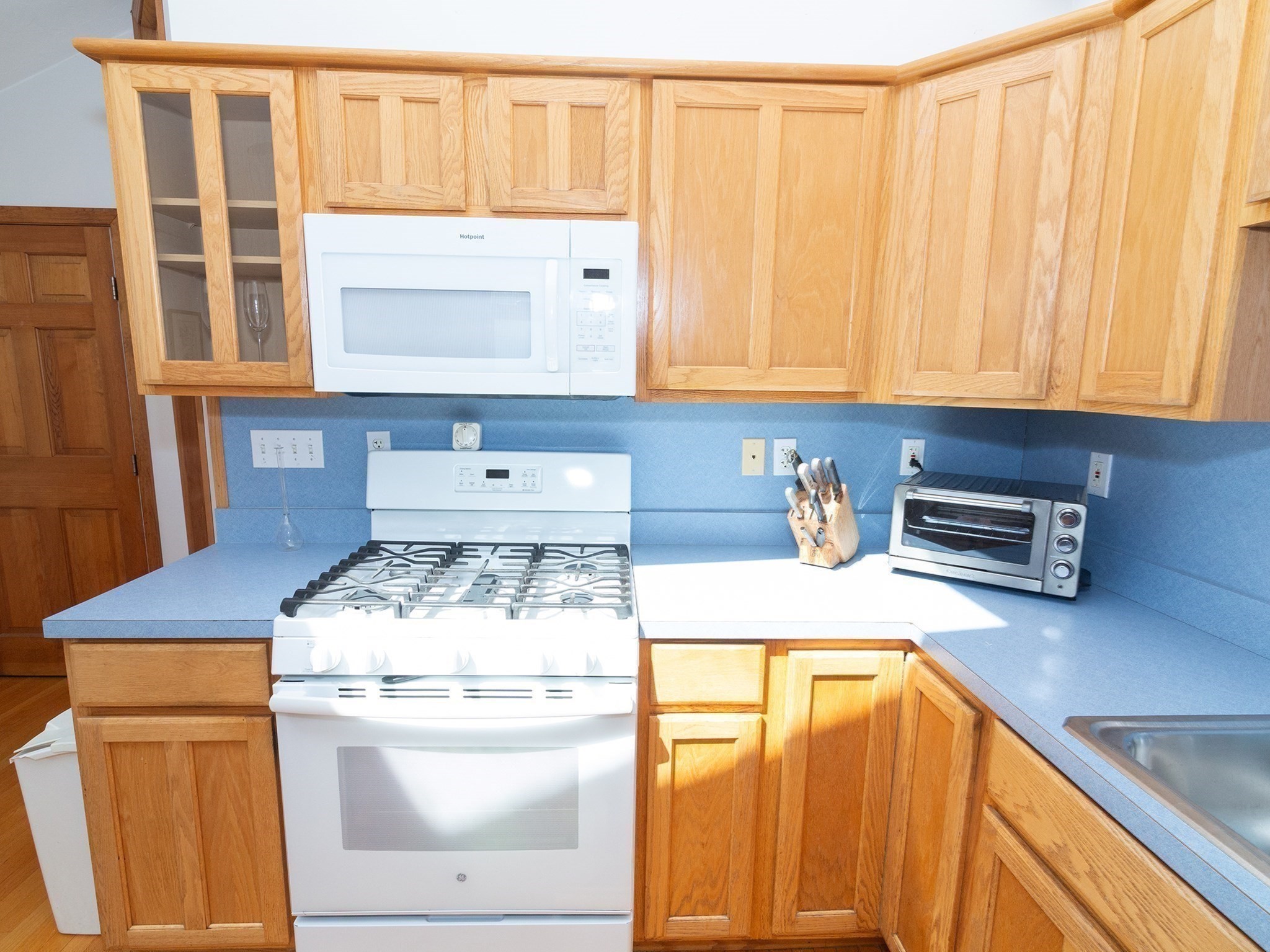 336 Franklin St Property Photo 27