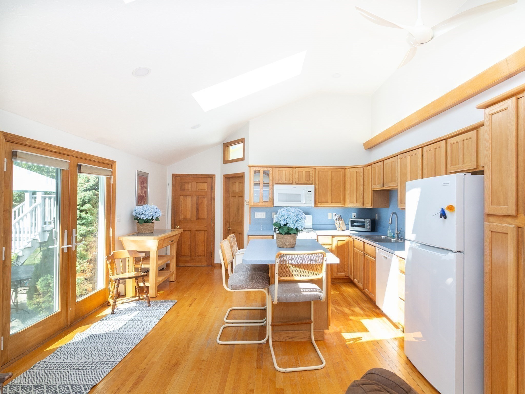 336 Franklin St Property Photo 28