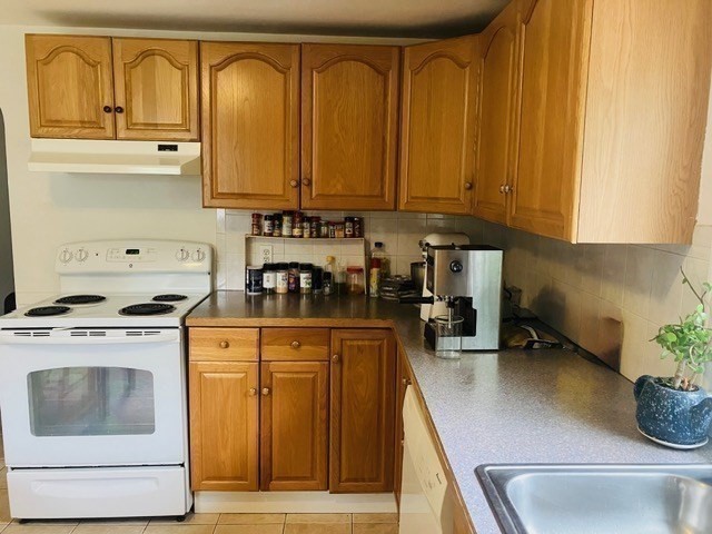 58 Cherry Street # 58a Property Photo 5