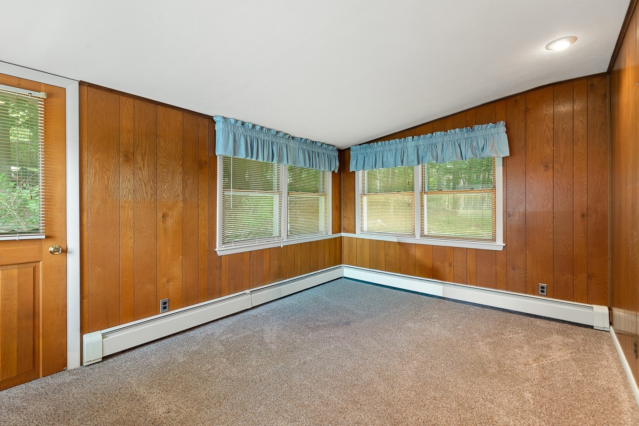 149 Palfrey St Property Photo 6