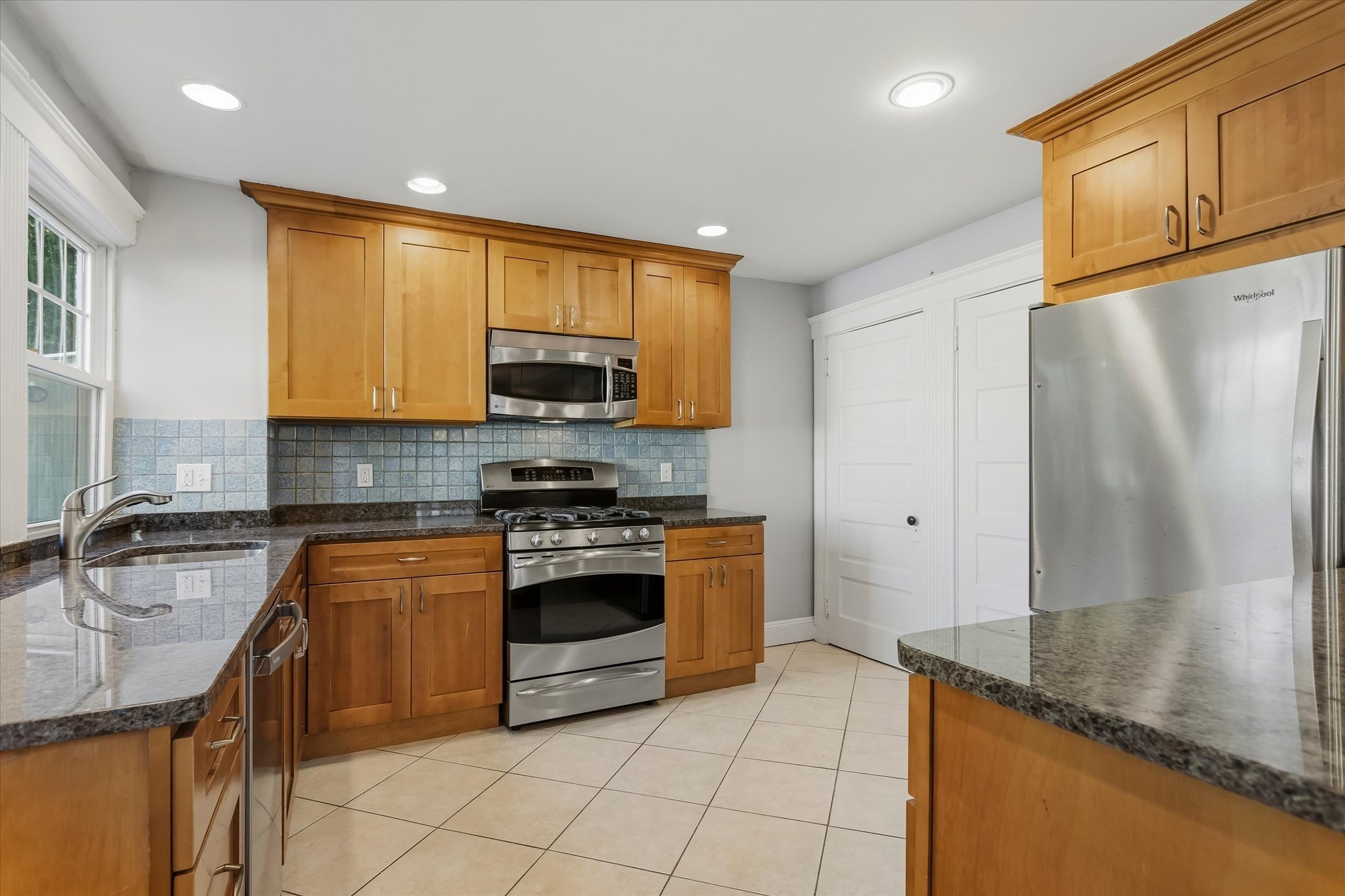 306 Edge Hill Road # 2 Property Photo 9