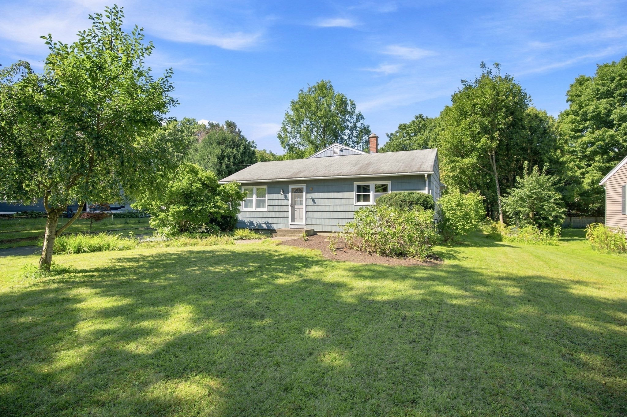 40 Lake St. Property Photo 1
