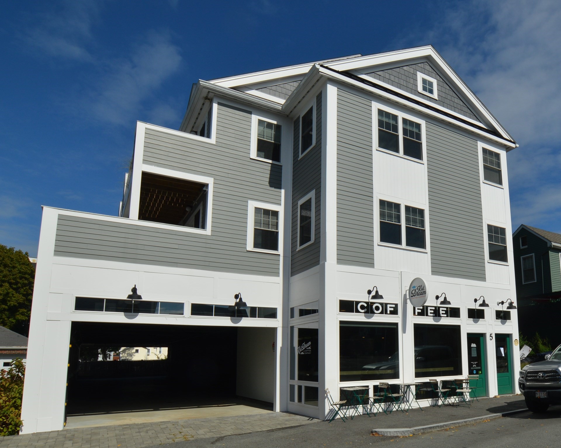 5 W. Dane St # 7 Property Photo 1